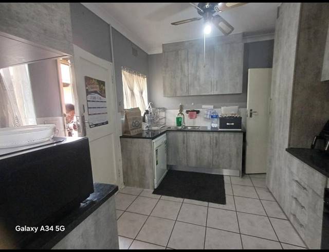 6 BEDROOM HOUSE FOR SALE IN TEDSTONEVILLE